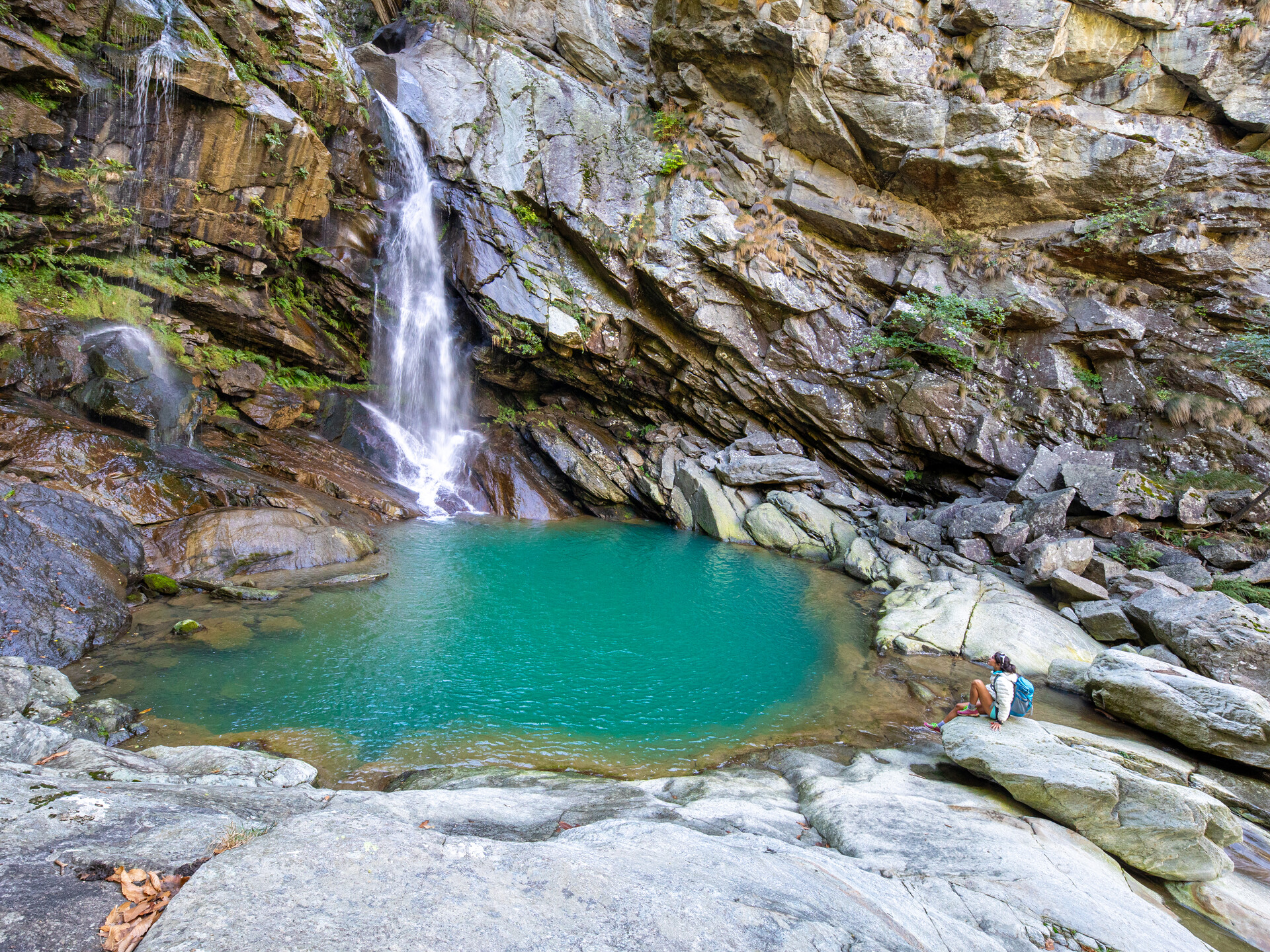 Bouro waterfall