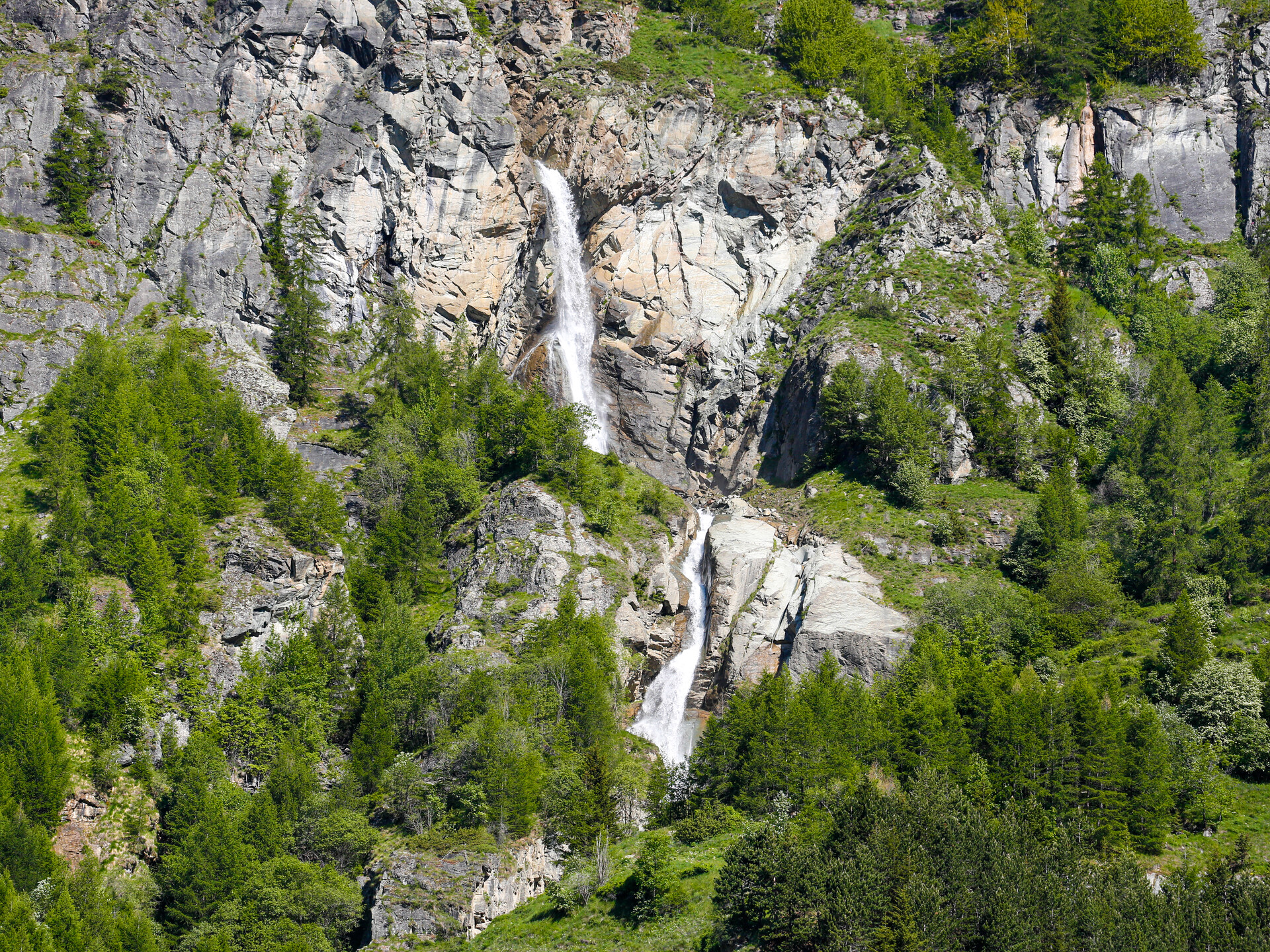 Cascade de Barliard à Ollomont