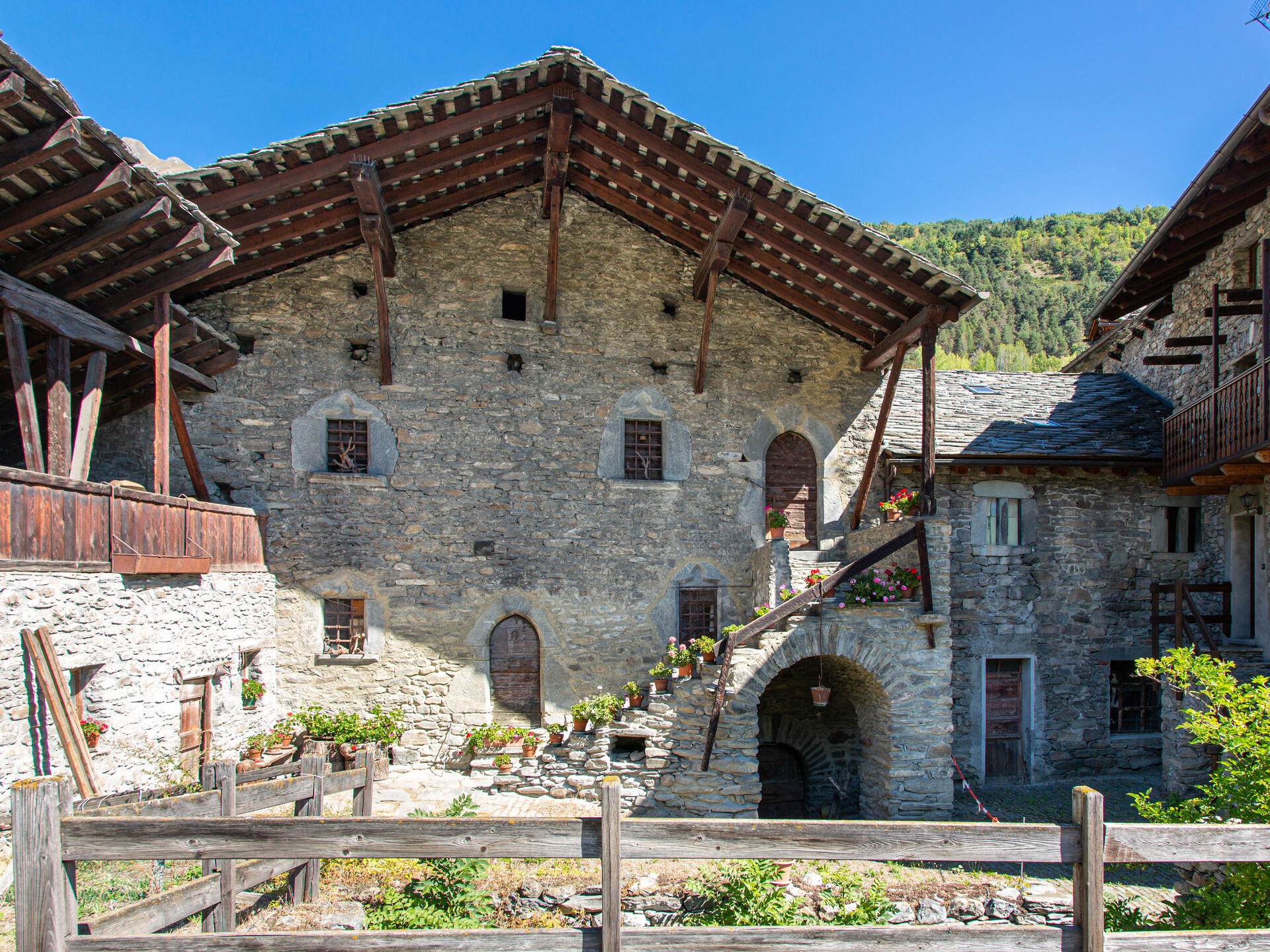 Pascal Castle in la Ruine