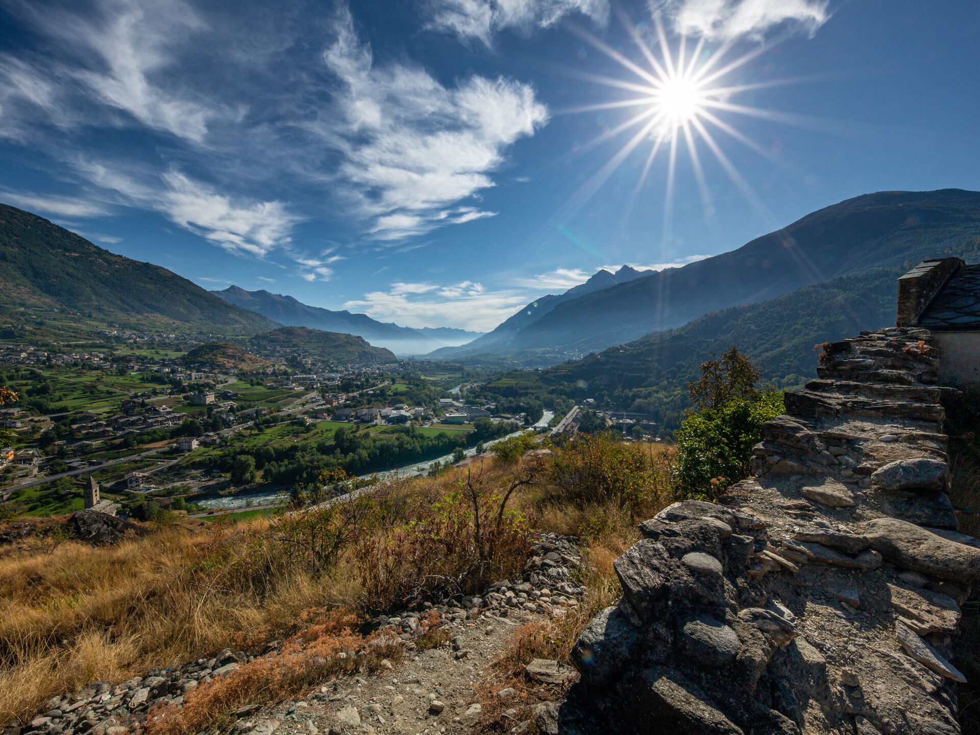 Vista su Saint-Pierre dal Castello di Châtel-Argent