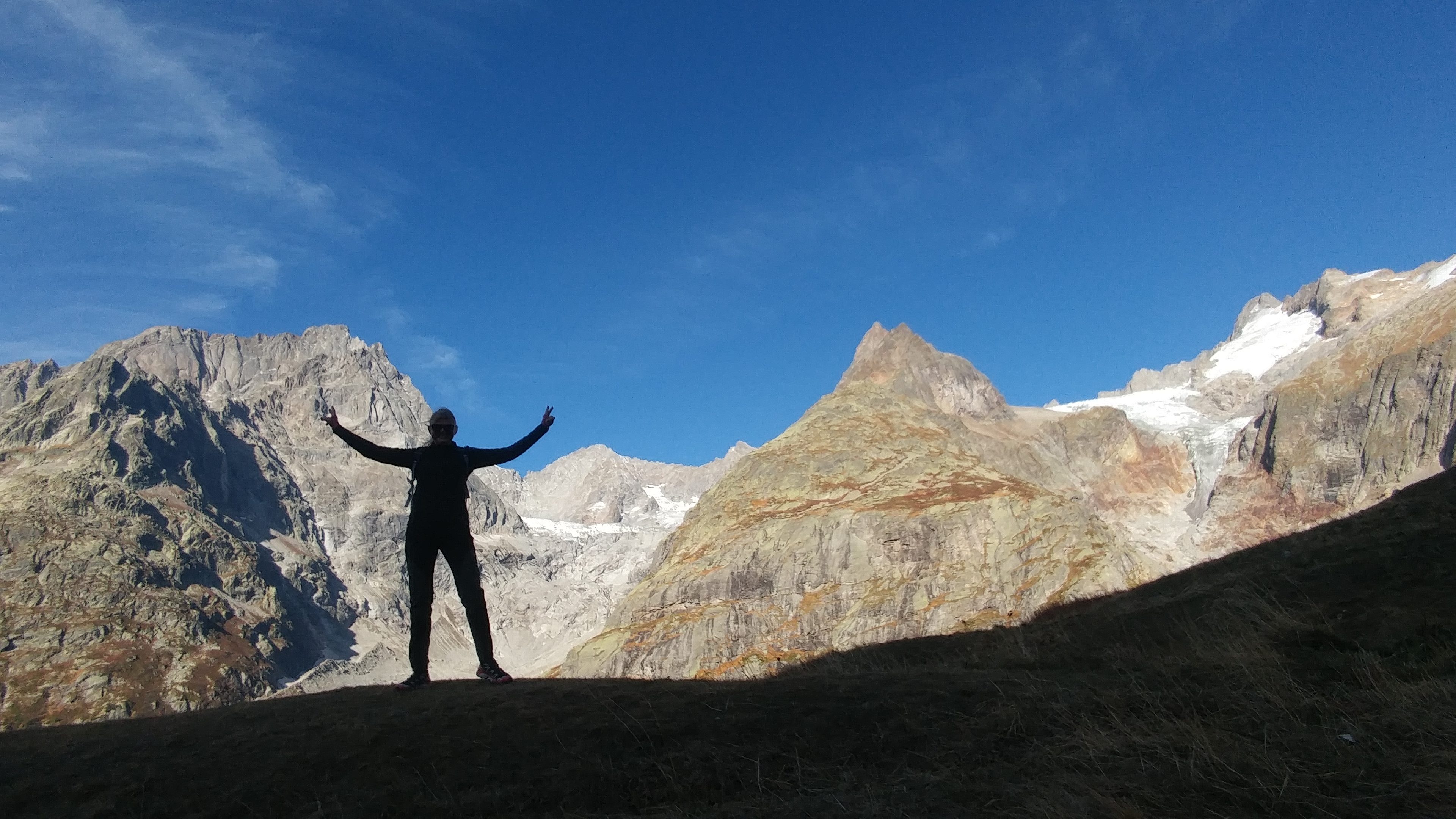 Natural balcony overlooking the Val Ferret