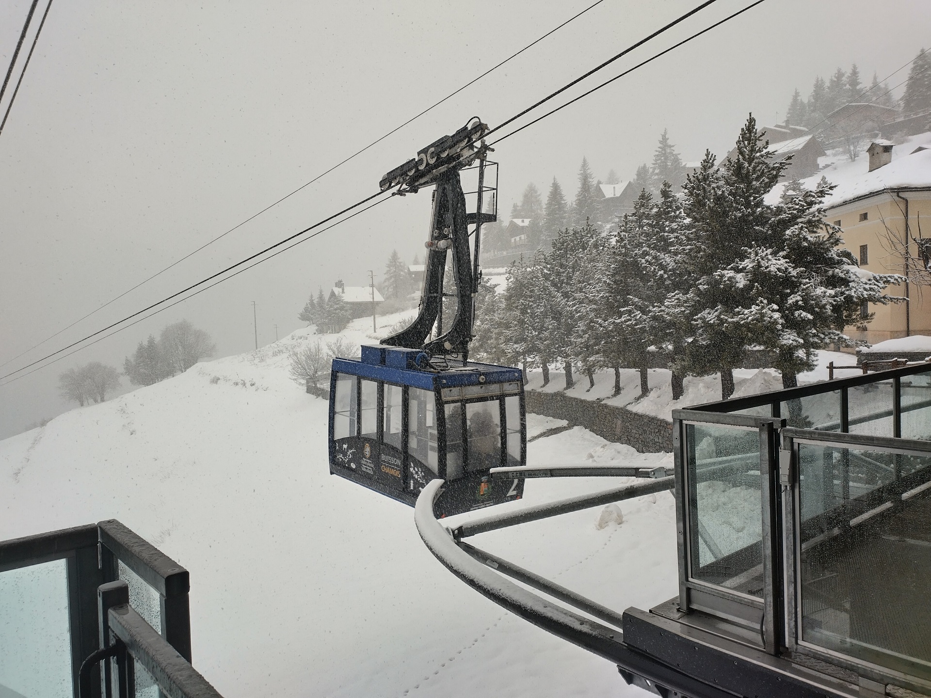 Buisson - Chamois cablecar