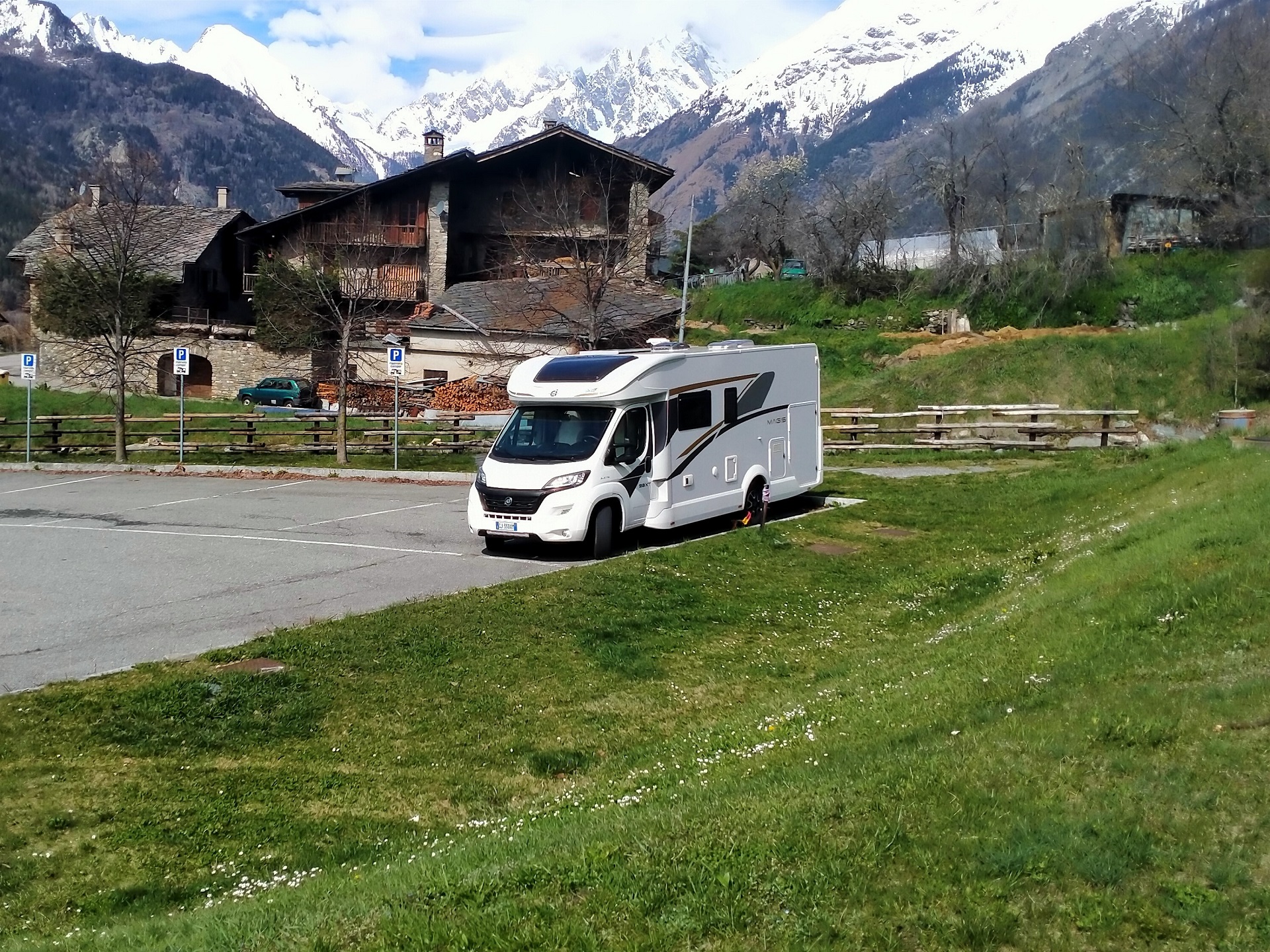 motorhome parking space Favrey