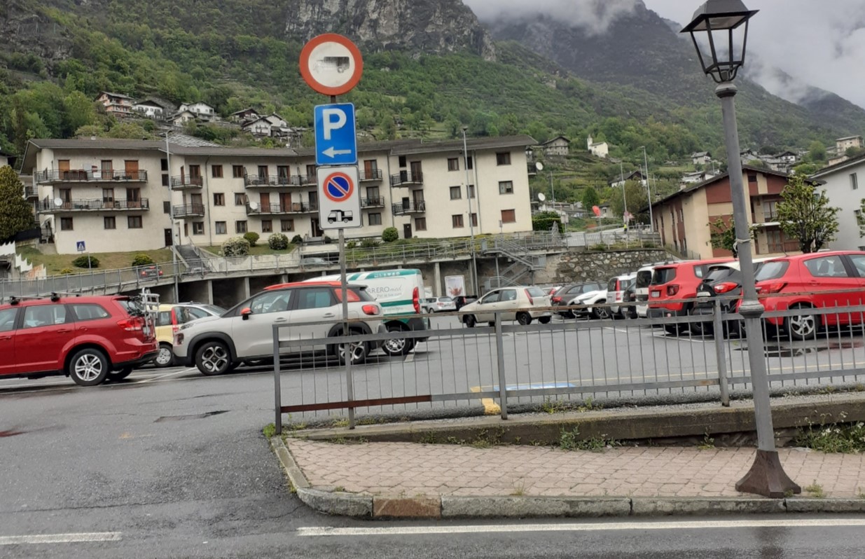 Parcheggio Piazza Cavalieri di Vittorio Veneto