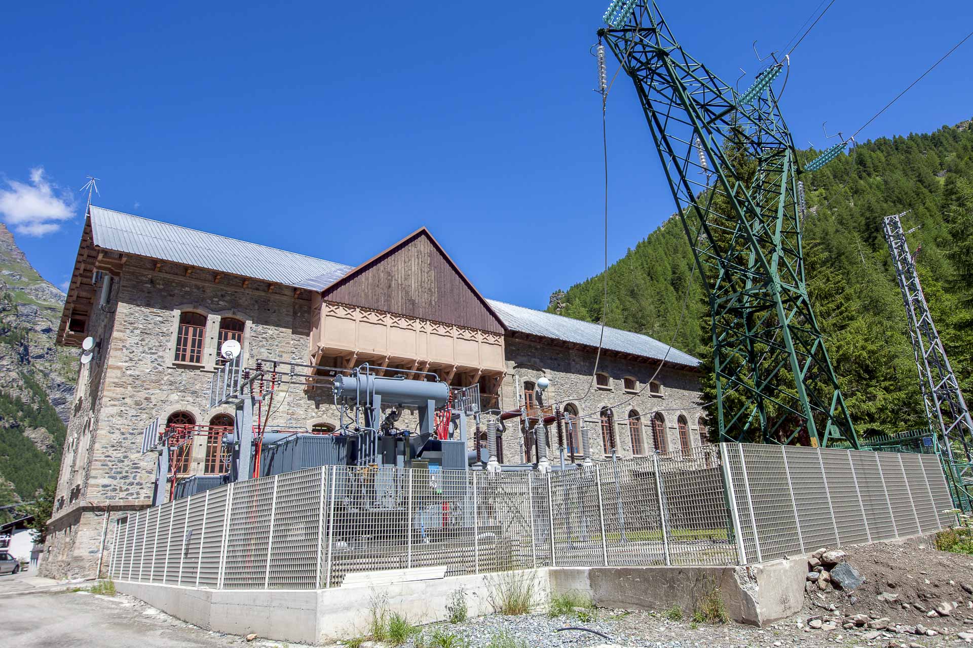 Centrale idroelettrica di Gressoney-La-Trinité