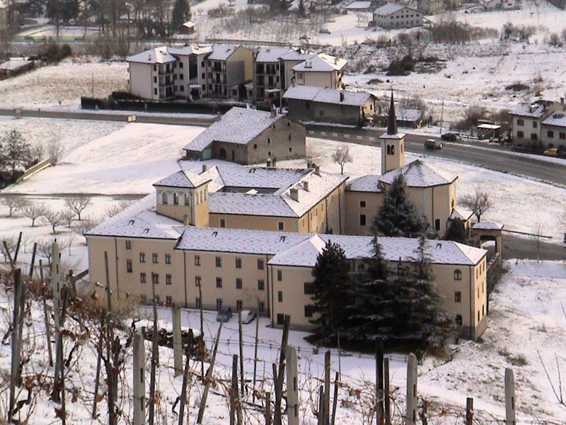 Il priorato in inverno