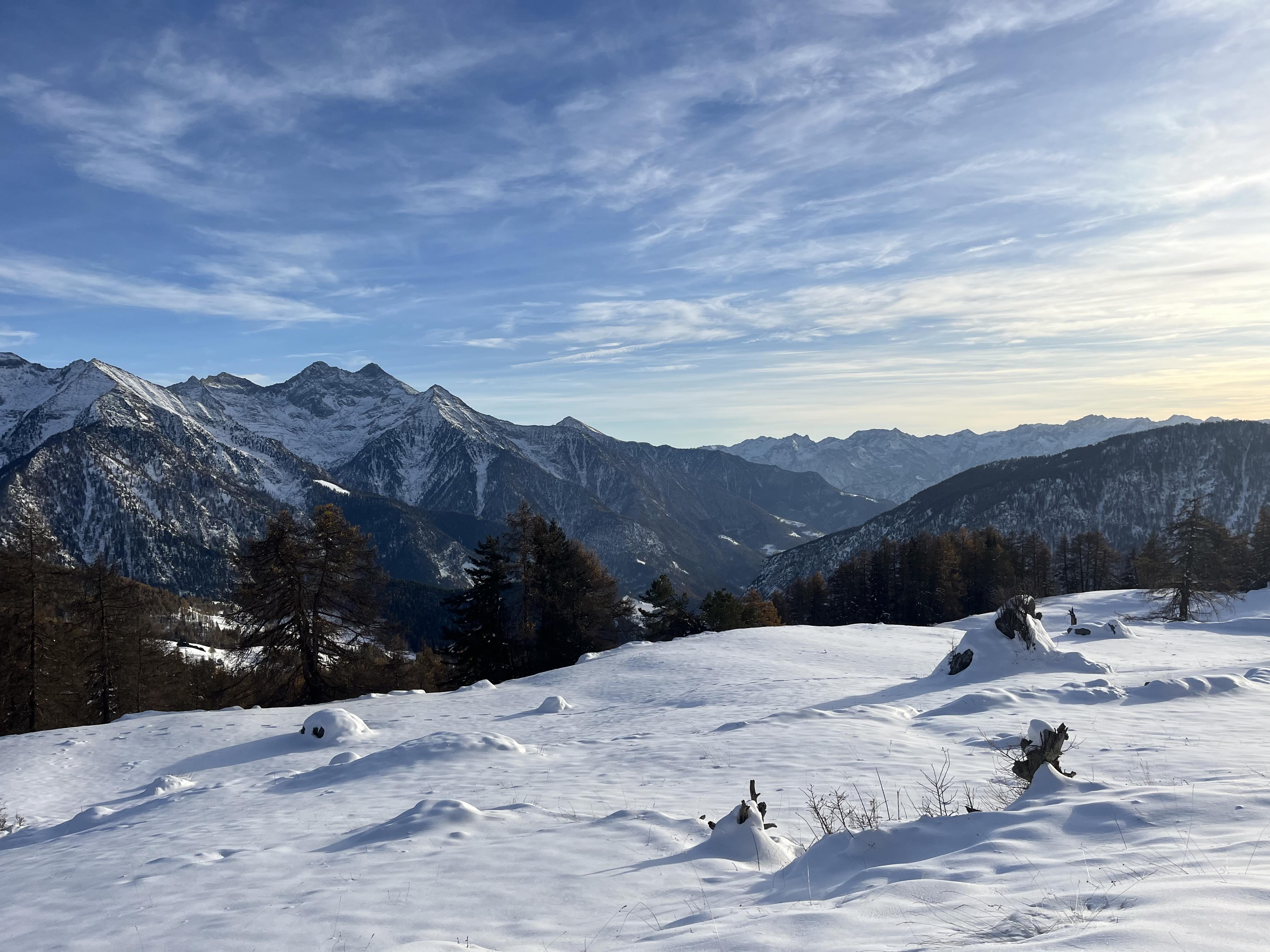 Panorama invernale da Pracharbon 