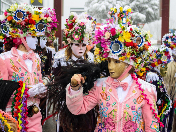 Le Landzette, tradizionali maschere del Carnevale della Coumba Freide