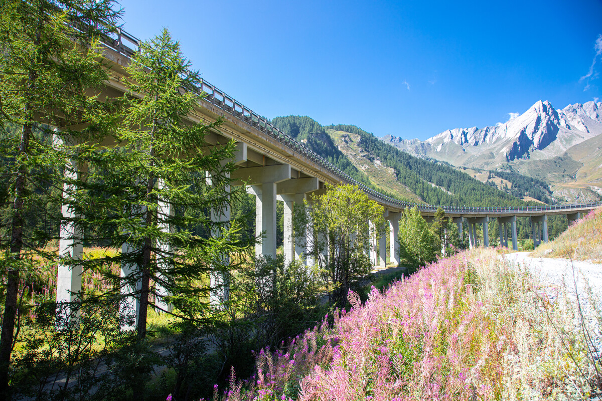 Verso il tunnel del Gran San Bernardo