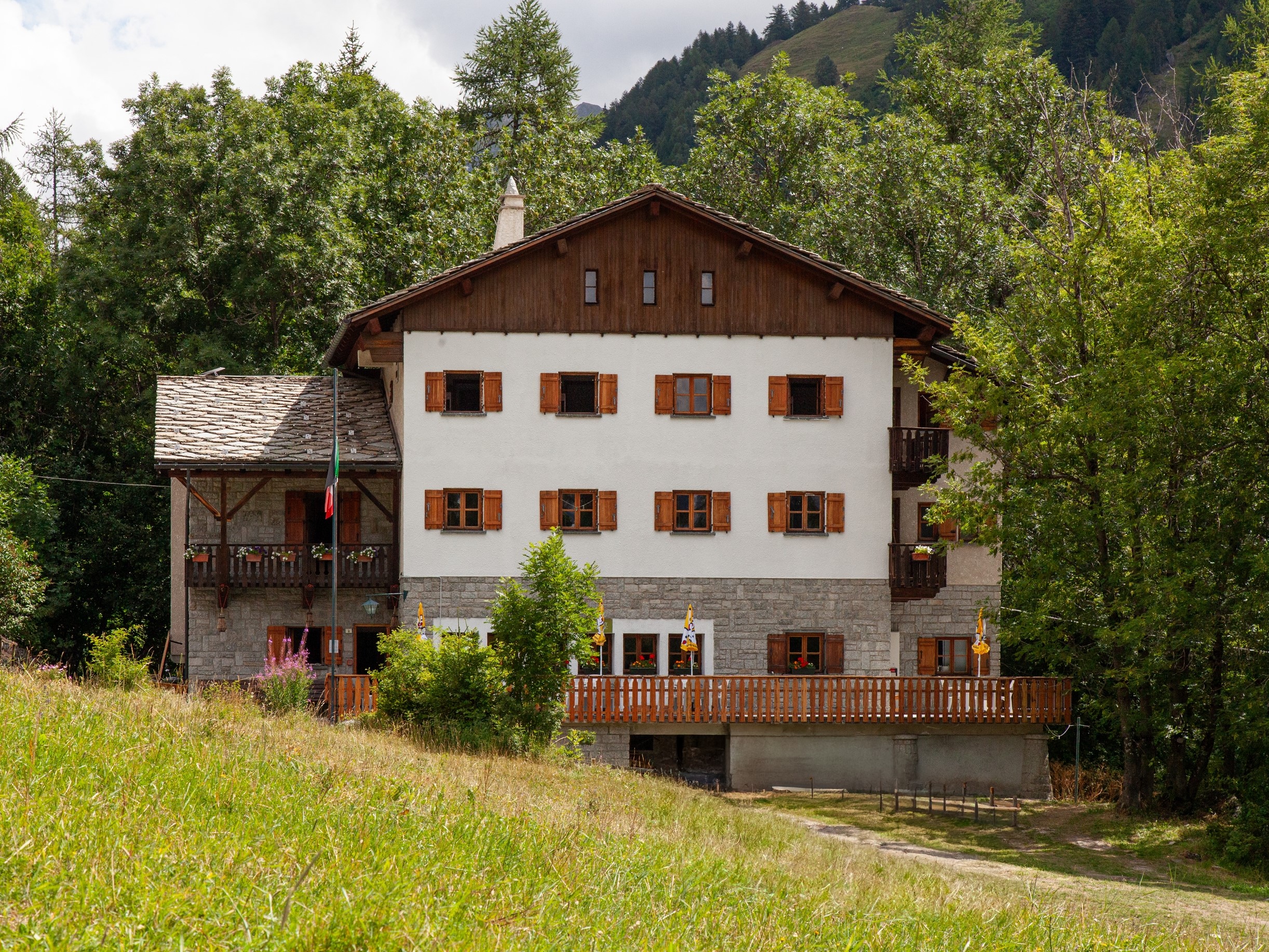Rifugio Chapy Val Ferret - Esterno