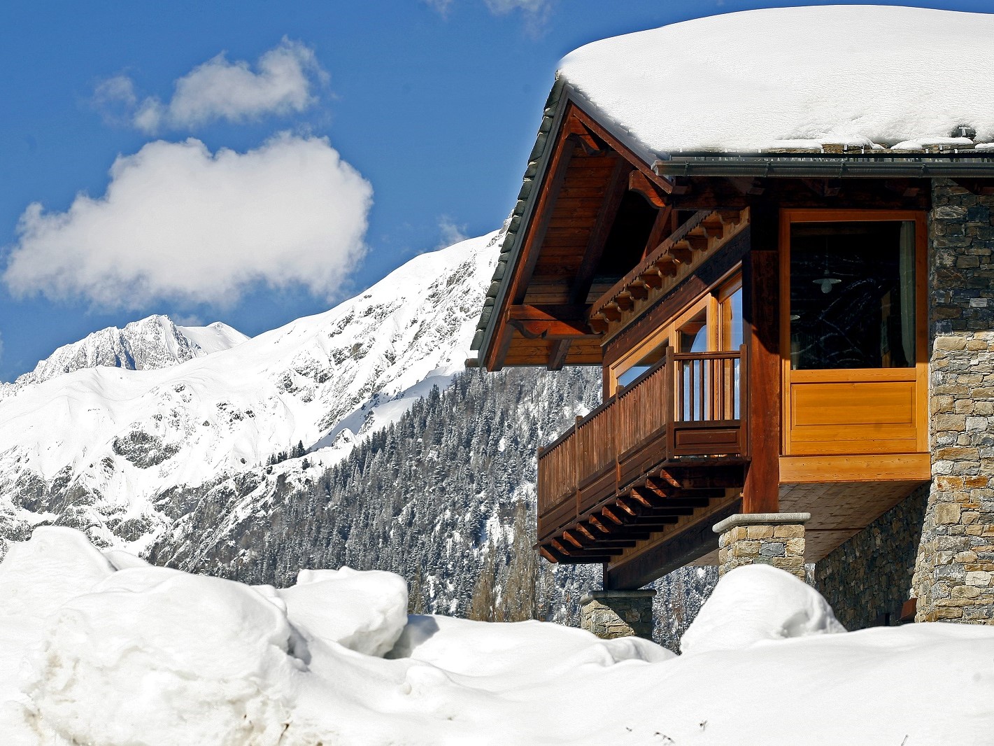 Les Combes - Exterior in Winter