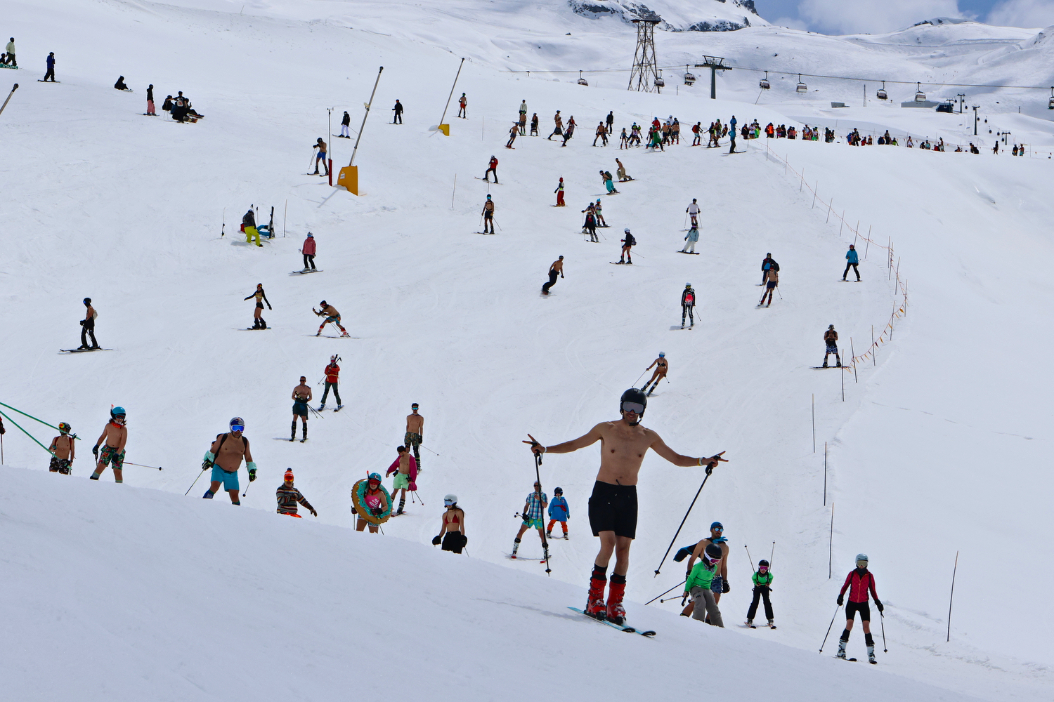 Cervino Springtime & Swimwear Skiparade