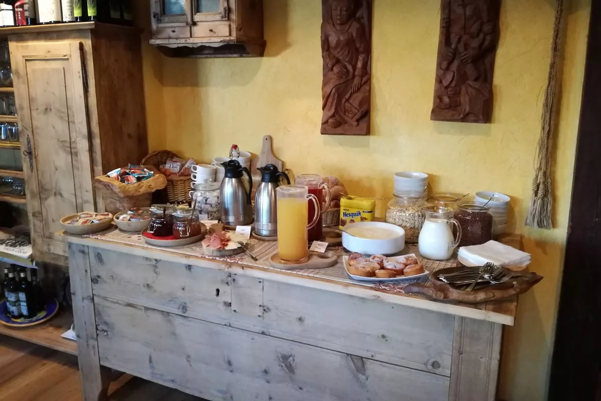 Rifugio Vieux Crest - Breakfast